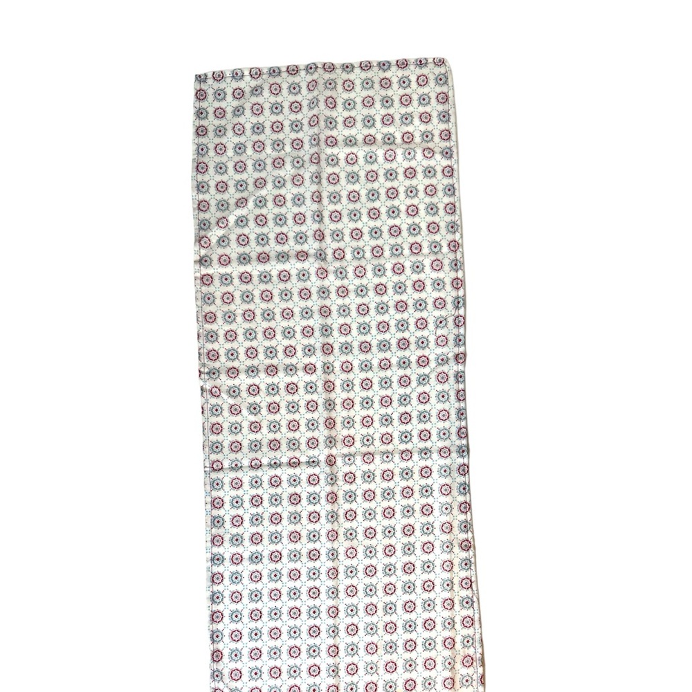 Table runner - Picture 2 of 4